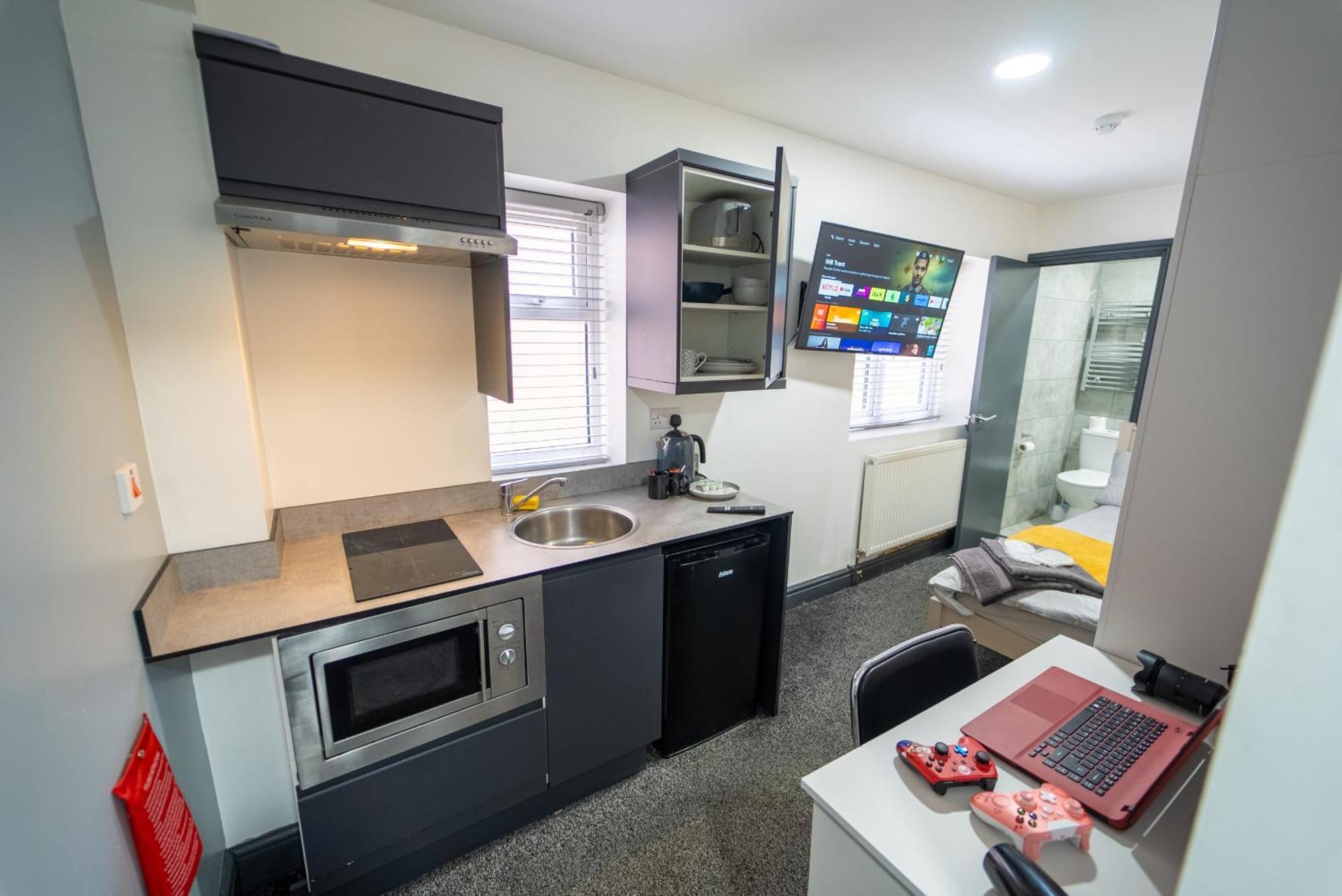 Free Parking Cosy Studios Close To City And Qe And Uob! 伯明翰 客房 照片