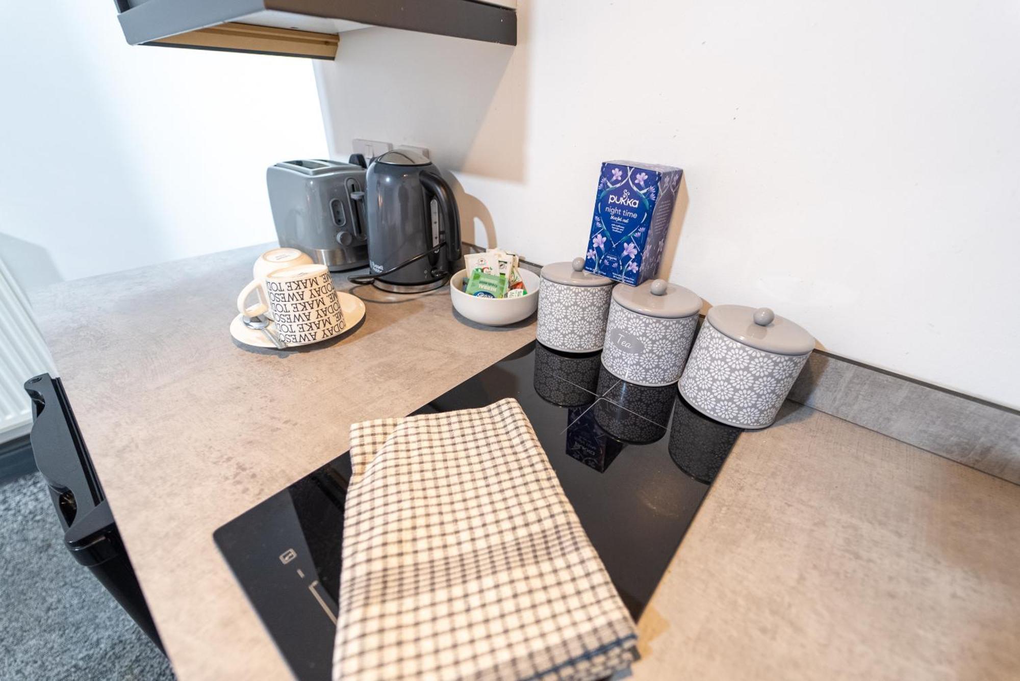 Free Parking Cosy Studios Close To City And Qe And Uob! 伯明翰 客房 照片
